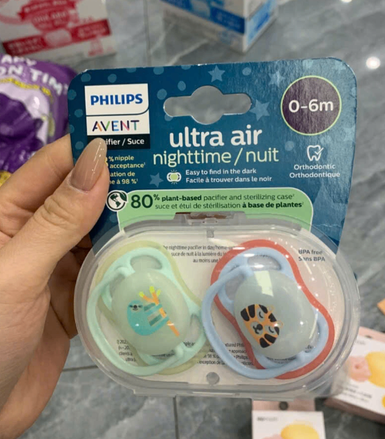 Ti giả Philips Avent Ultra air Anh đêm 0-6M khỉ+hổ