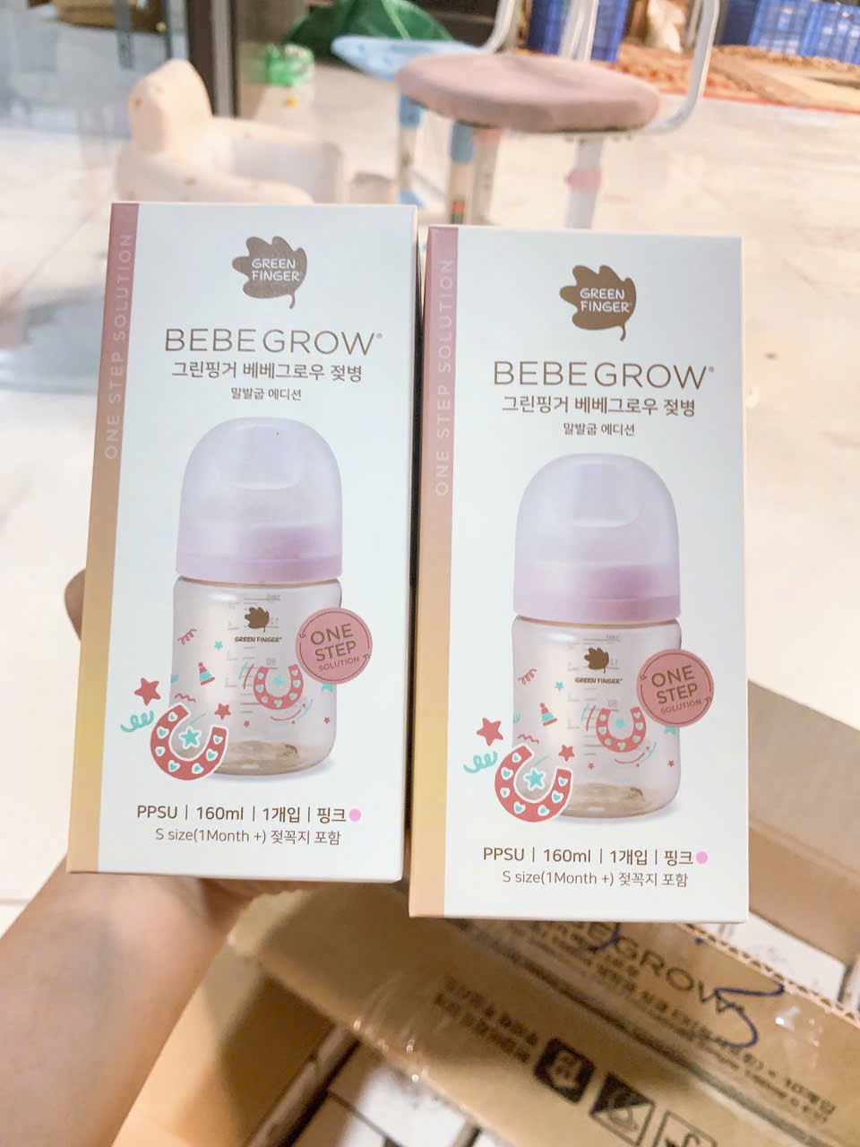 Bình sữa Green Finger Bebe Grow Hàn 160ml hồng móng ngựa (núm S 1M+)
