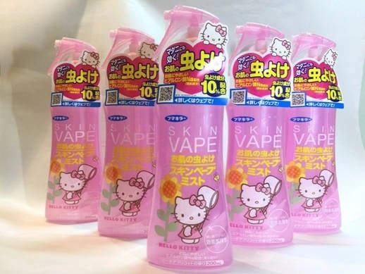 Xịt chống muỗi SKIN VAPE Nhật hồng hương đào 200ml 6M+